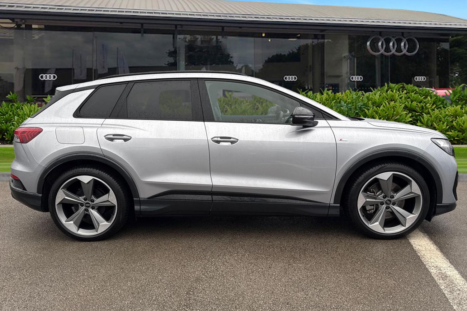 Used Audi Q4 e-tron 2025 for sale - 77249529: Photo 3