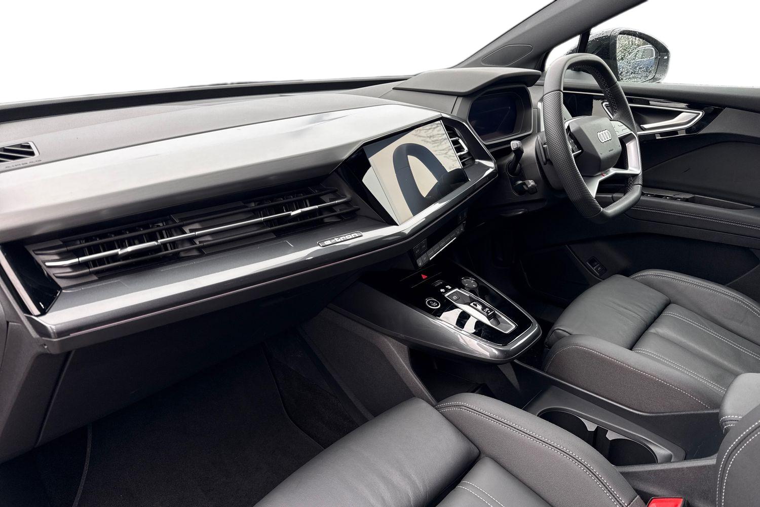 Used Audi Q4 e-tron 2025 for sale - 77249529: Photo 8