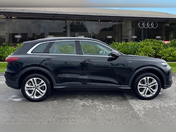 Used Audi Q5 2025 for sale - 78282656: Photo