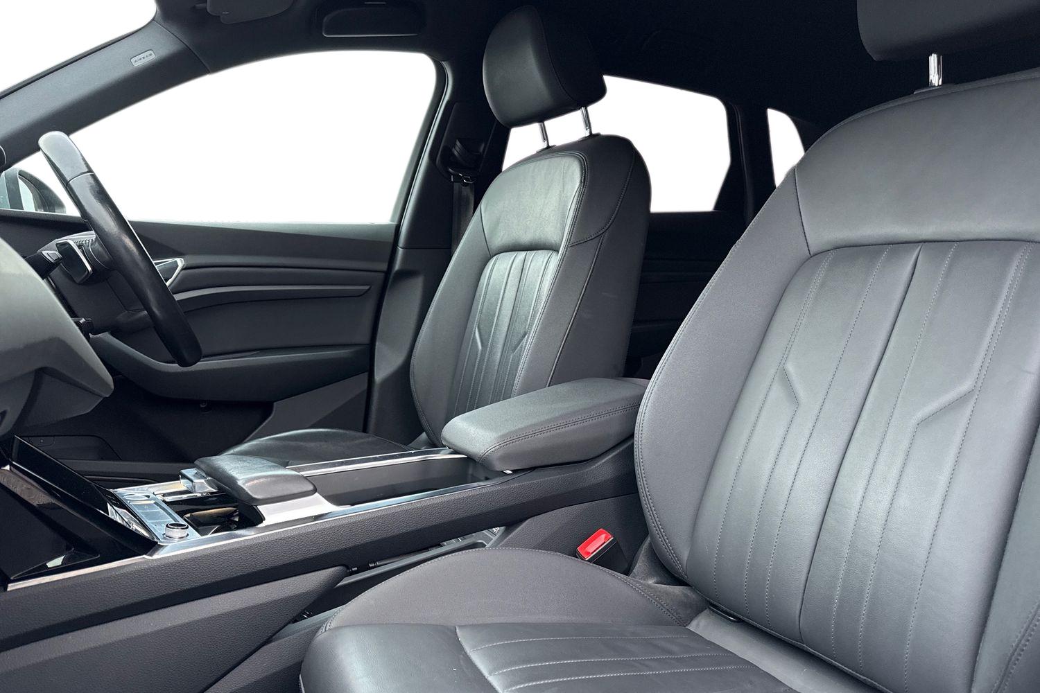 Used Audi e-tron 2020 for sale - 77044404: Photo 16