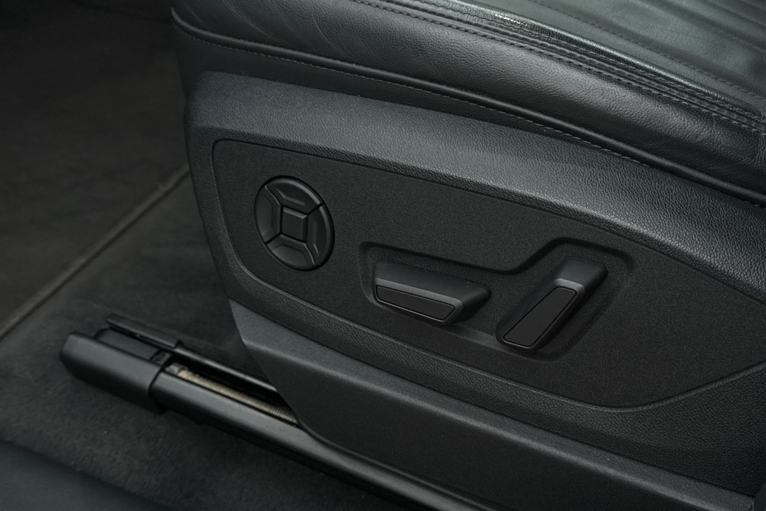 Used Audi e-tron 2020 for sale - 77044404: Photo 28