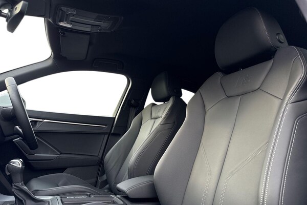 Used Audi Q3 2024 for sale - 76090455: Photo 16
