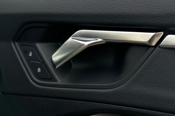 Used Audi Q3 2024 for sale - 76090455: Photo 32