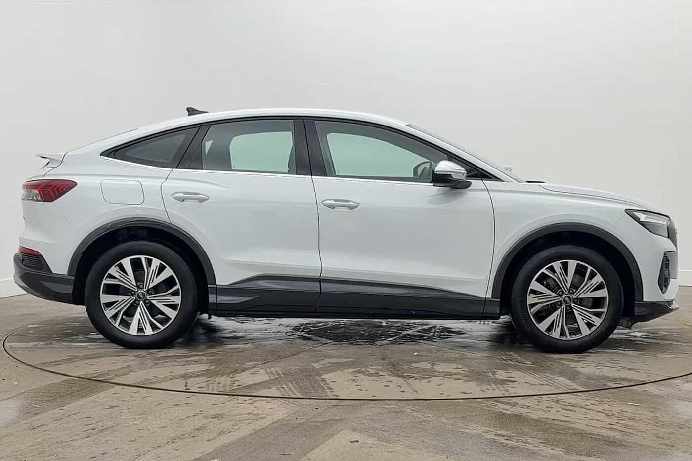 Used Audi Q4 e-tron 2025 for sale - 77951859: Photo 4