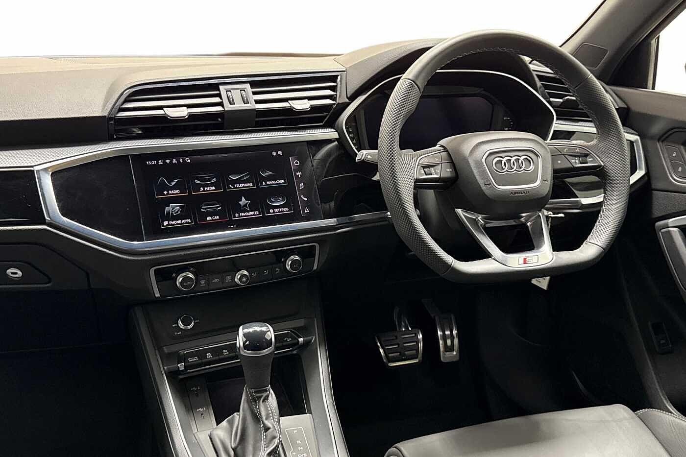 Used Audi Q3 2025 for sale - 76353171: Photo 2
