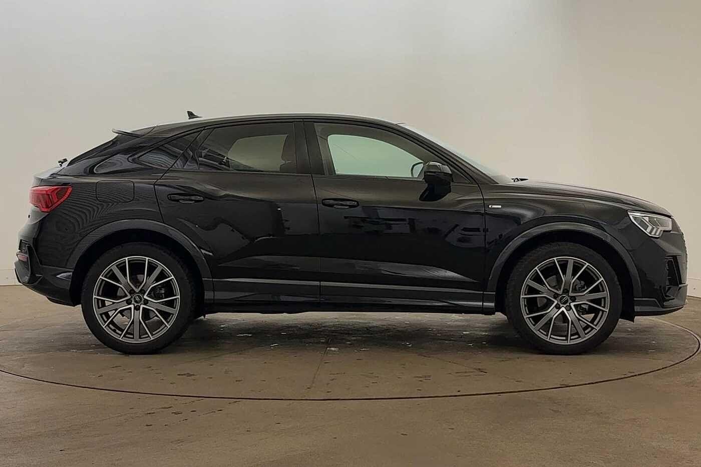 Used Audi Q3 2025 for sale - 76353171: Photo 4