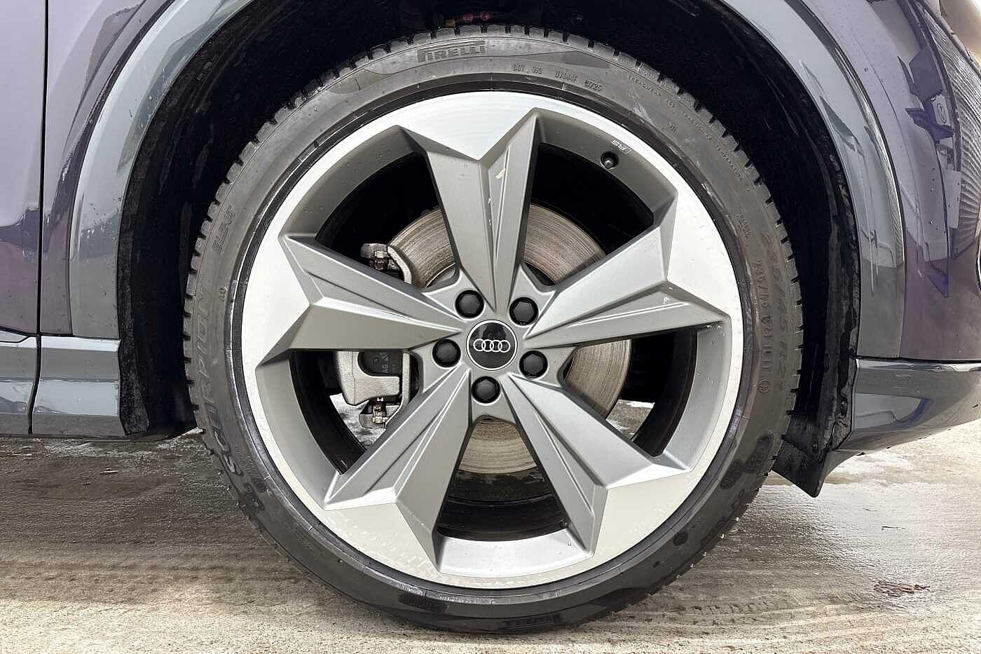 Used Audi Q4 e-tron 2025 for sale - 76697779: Photo 5