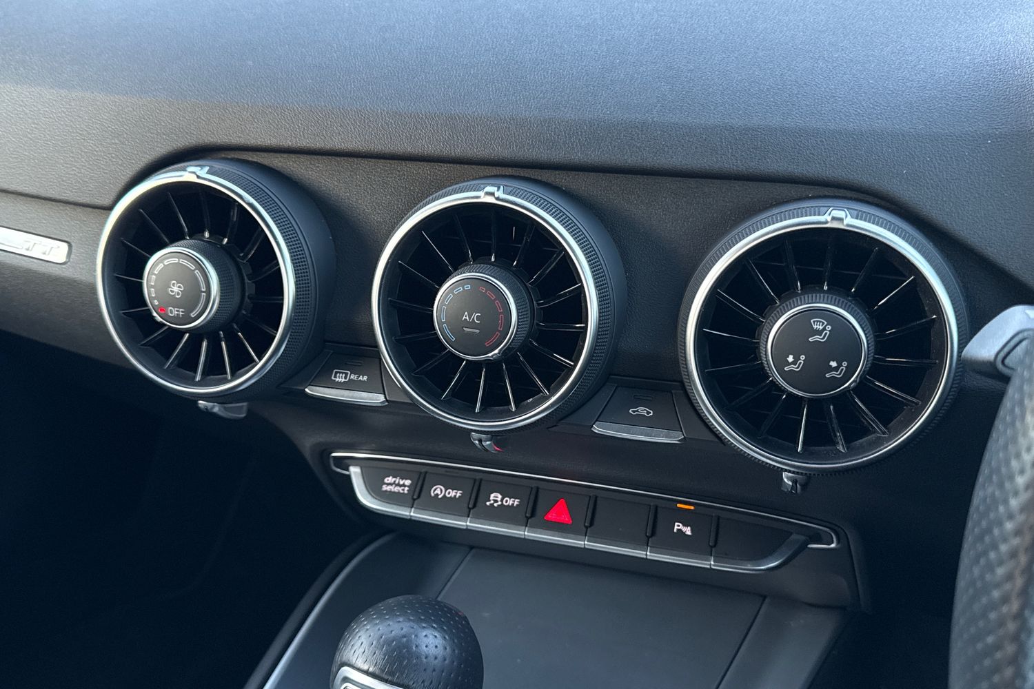 Used Audi TT 2023 for sale - 76705562: Photo 18