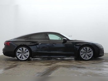 Used Audi RS e-tron GT 2022 for sale - 76090443: Photo