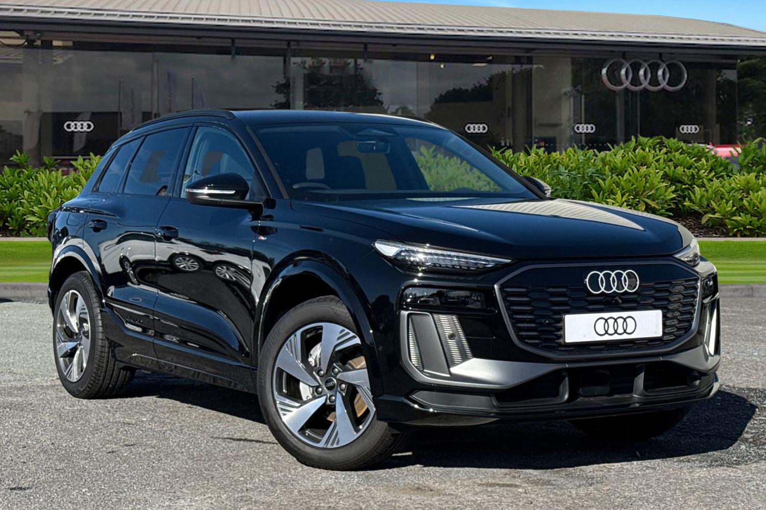 Used Audi Q6 e-tron 2026 for sale - 77275489: Photo 1