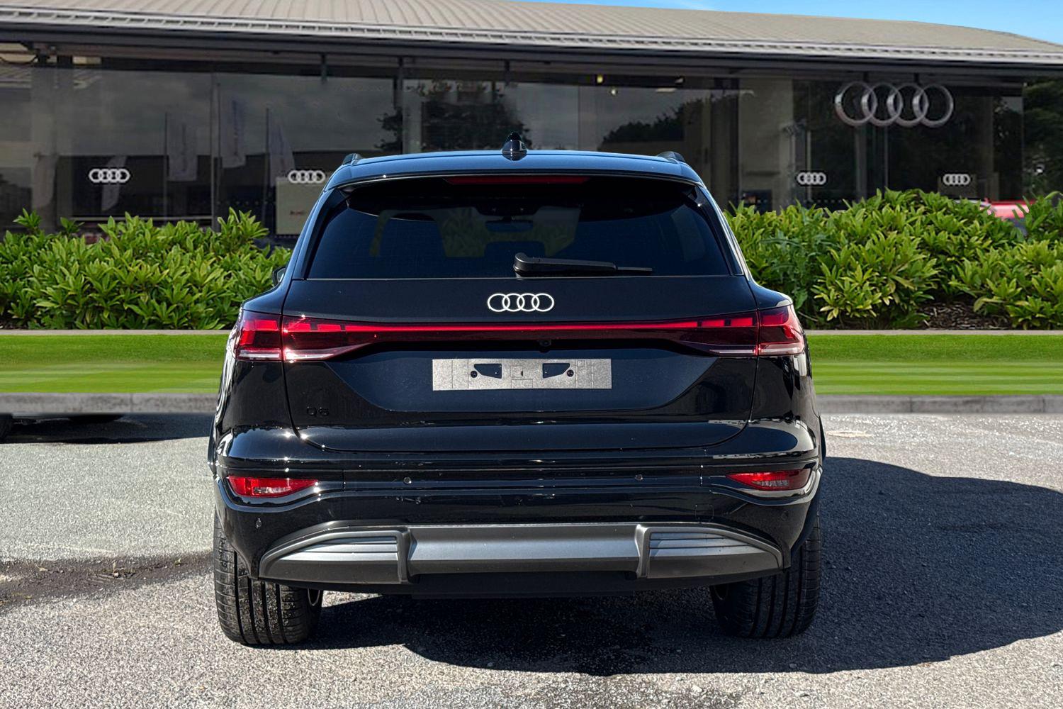 Used Audi Q6 e-tron 2026 for sale - 77275489: Photo 4