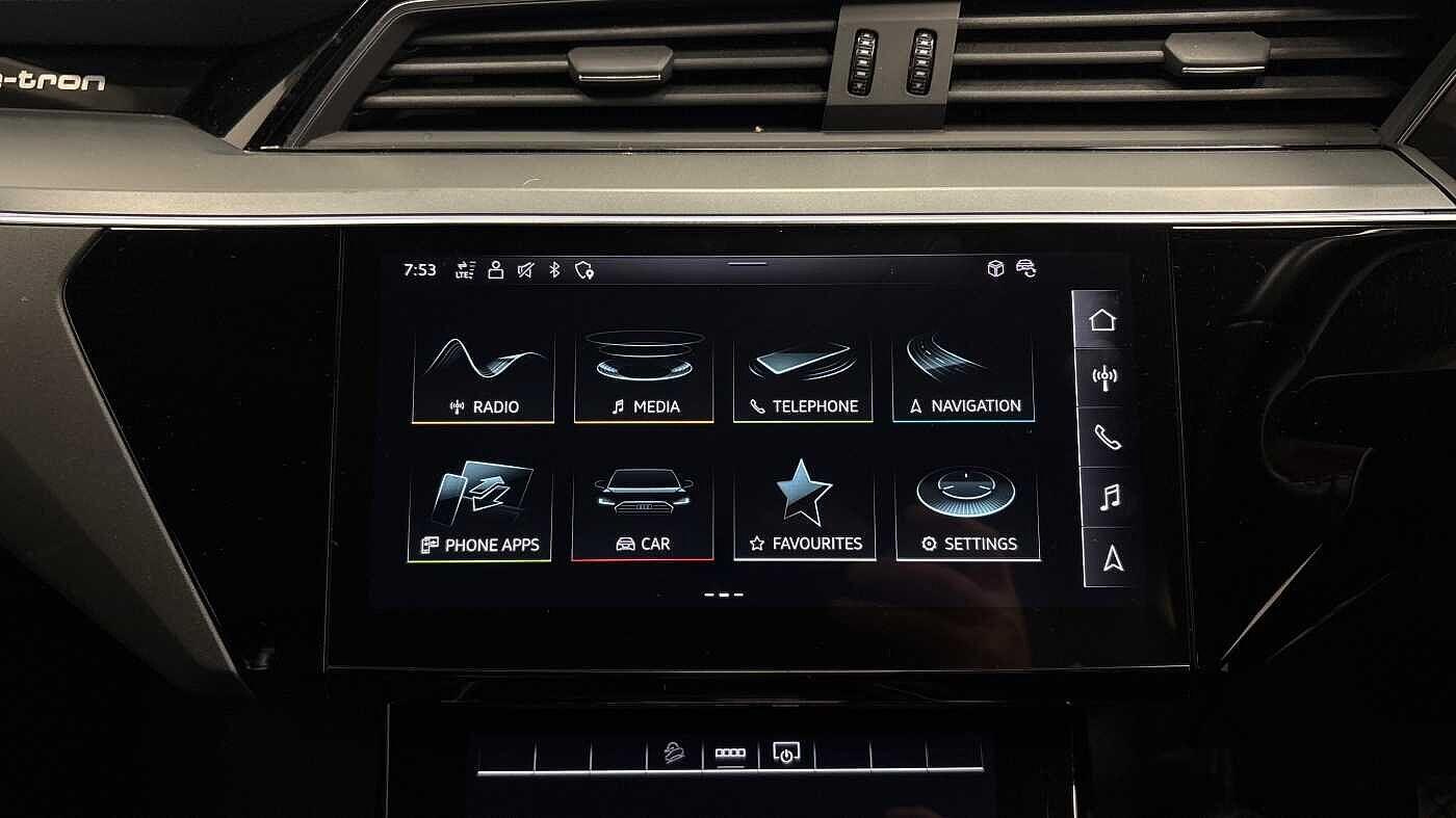 Used Audi e-tron 2021 for sale - 77620519: Photo 9