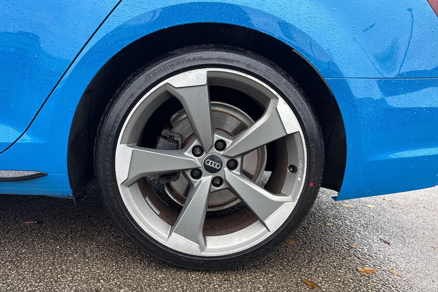 Used Audi A4 Avant 2019 for sale - 76581588: Photo 13