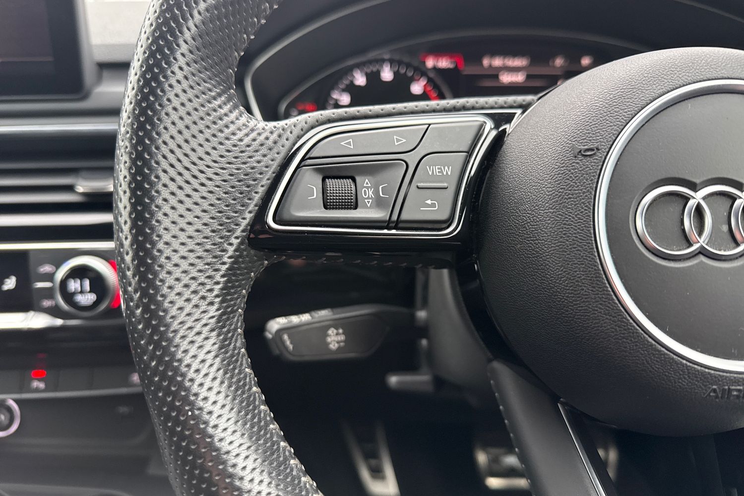 Used Audi A4 Avant 2019 for sale - 76581588: Photo 33