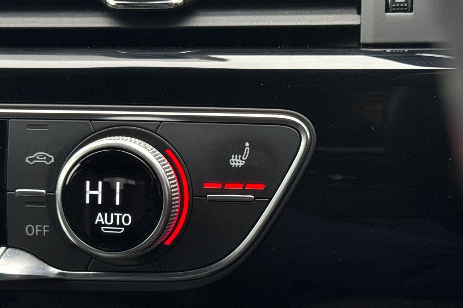 Used Audi A4 Avant 2019 for sale - 76581588: Photo 45