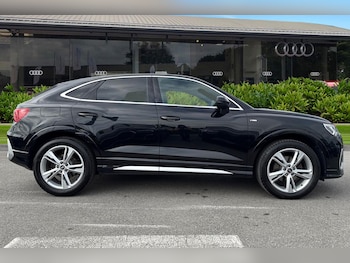 Used Audi Q3 2020 for sale - 75546064: Photo