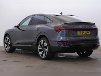Used Audi Q8 e-tron 2024 for sale - 75824507: Photo