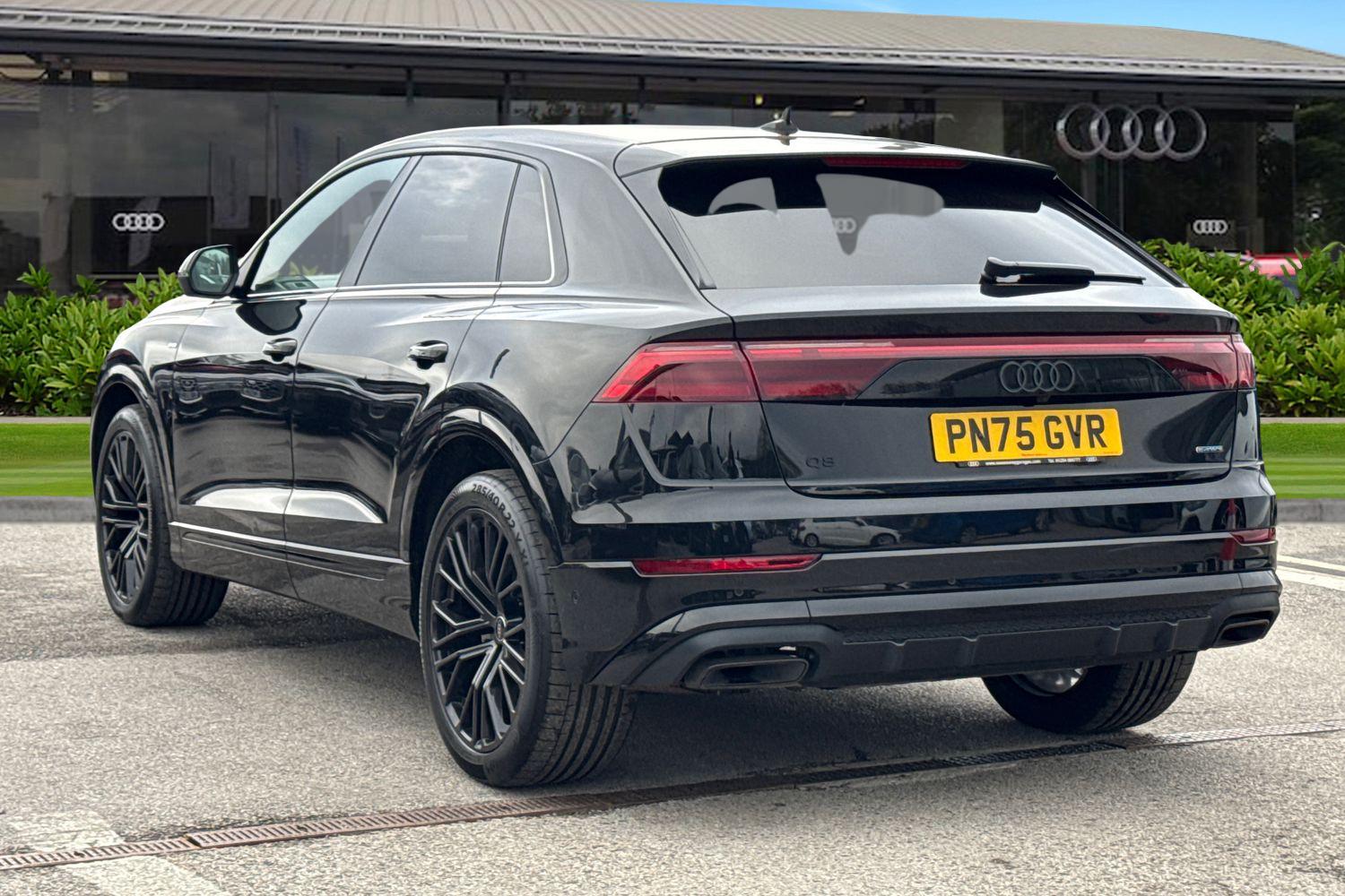 Used Audi Q8 2025 for sale - 77728608: Photo 2