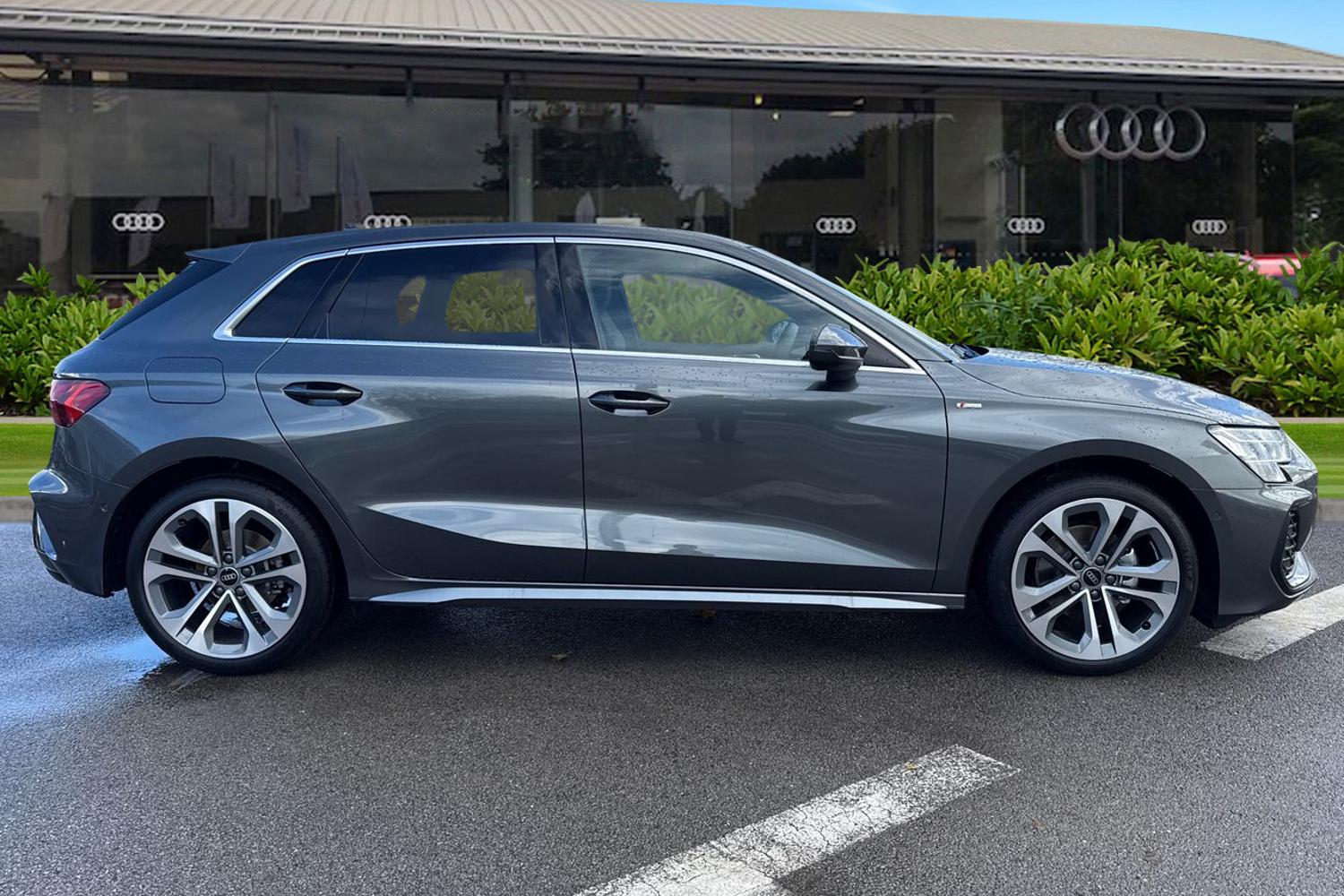 Used Audi A3 2025 for sale - 76300353: Photo 3