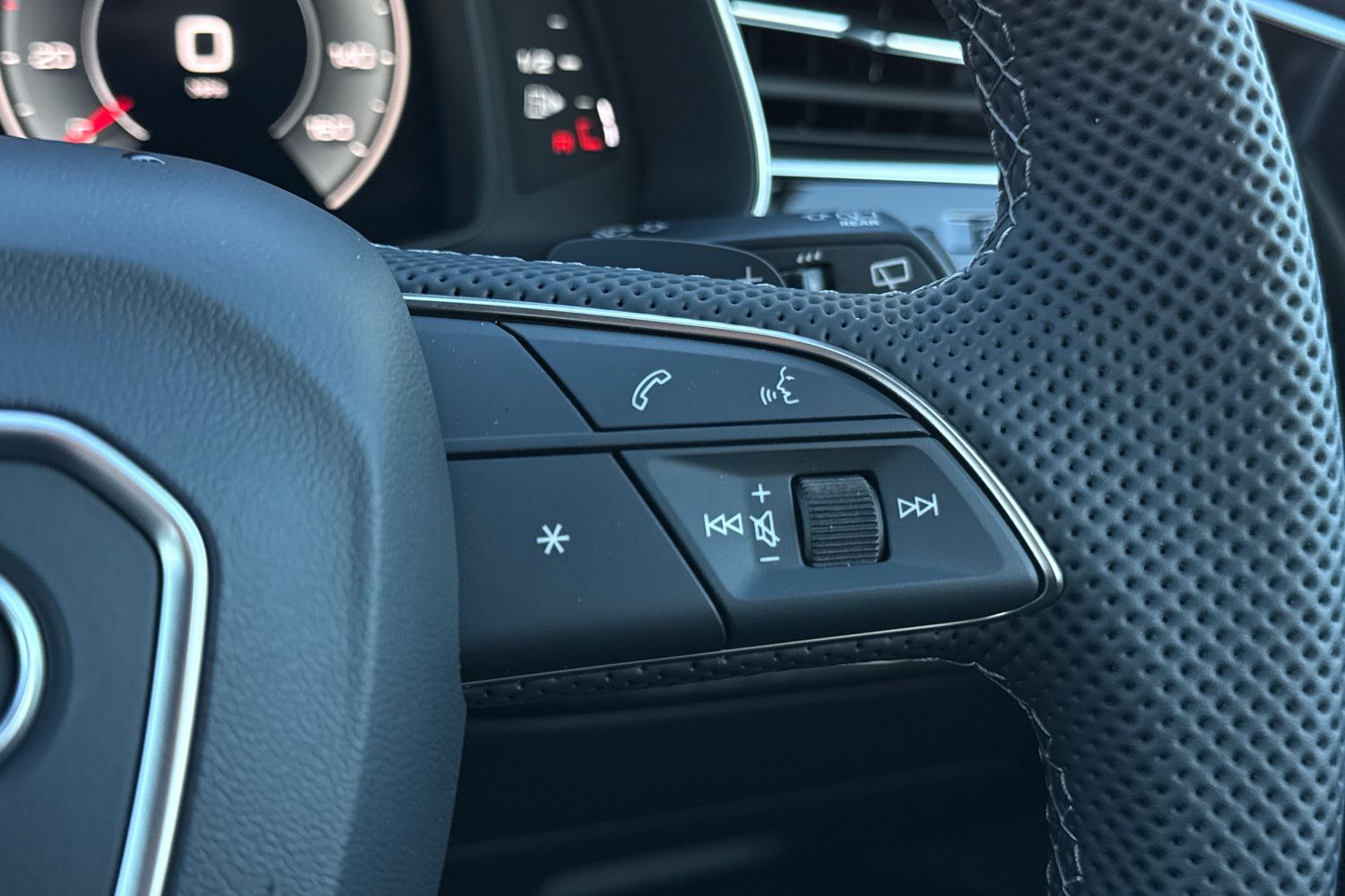 Used Audi Q7 2025 for sale - 76495451: Photo 34