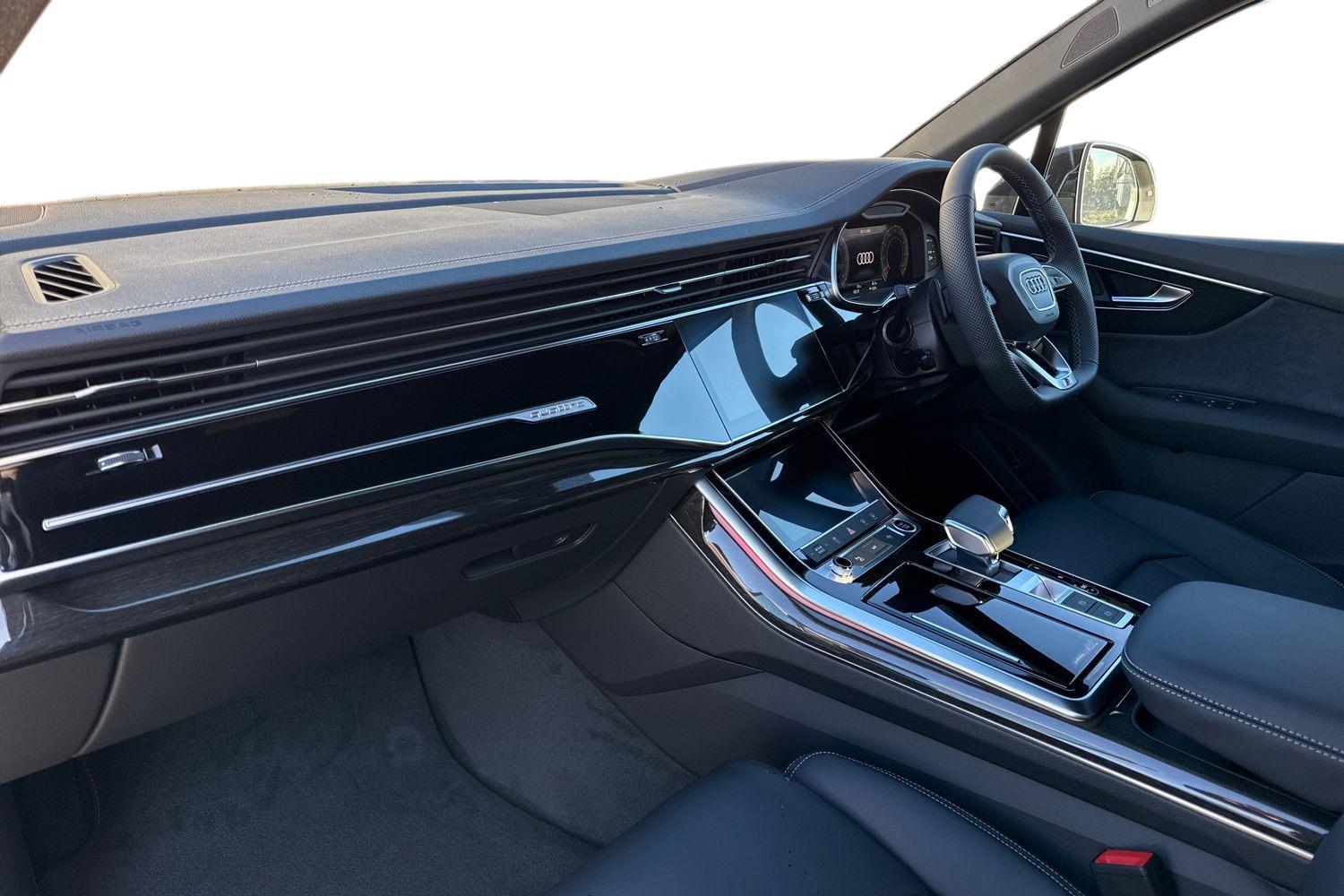 Used Audi Q7 2025 for sale - 76495451: Photo 8