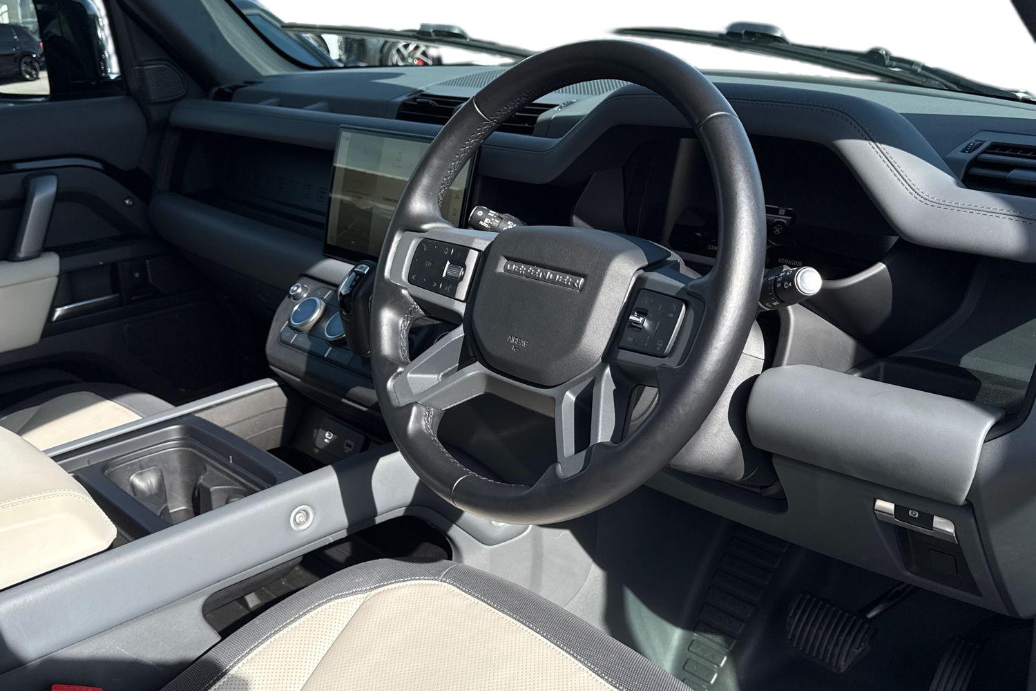 Used Land Rover Defender 2024 for sale - 78155126: Photo 14