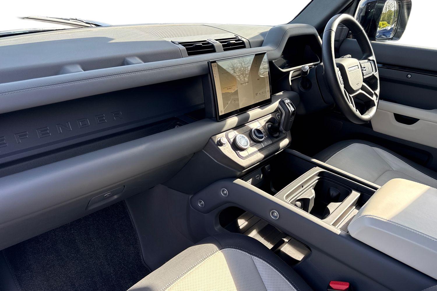 Used Land Rover Defender 2024 for sale - 78155126: Photo 15