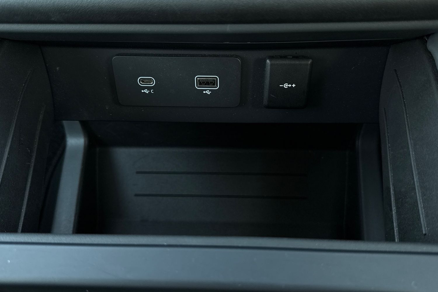 Used Land Rover Defender 2024 for sale - 78155126: Photo 37