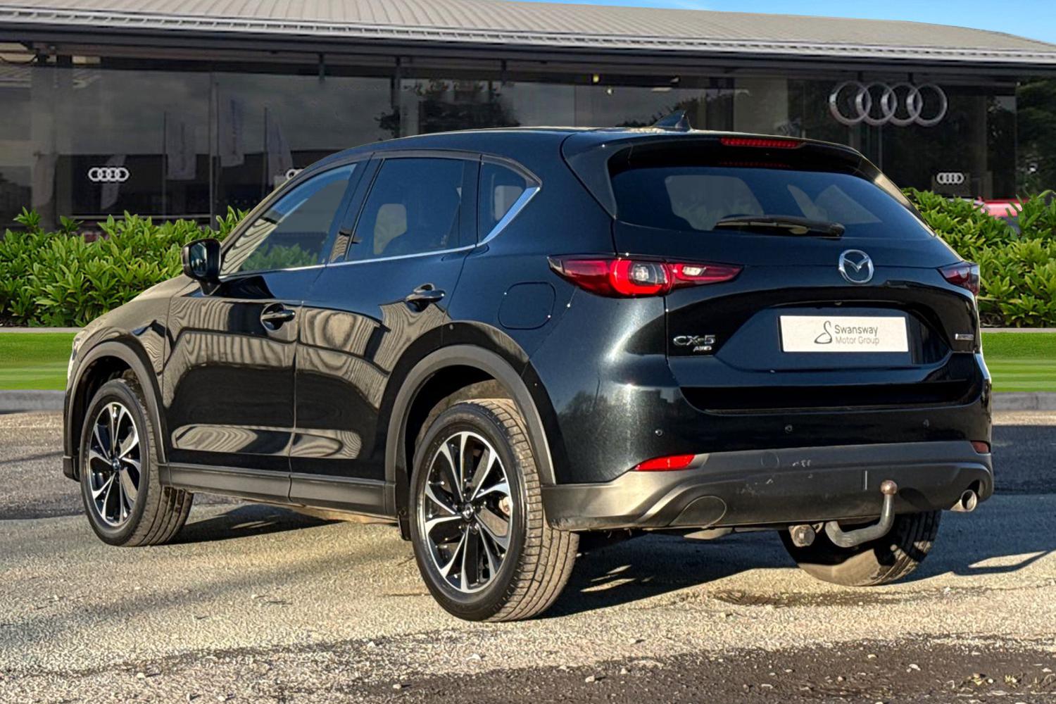 Used Mazda CX-5 2023 for sale - 76649220: Photo 2