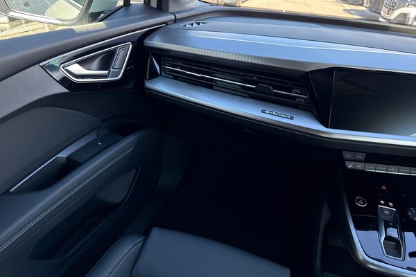 Used Audi Q4 e-tron 2025 for sale - 73355581: Photo 14