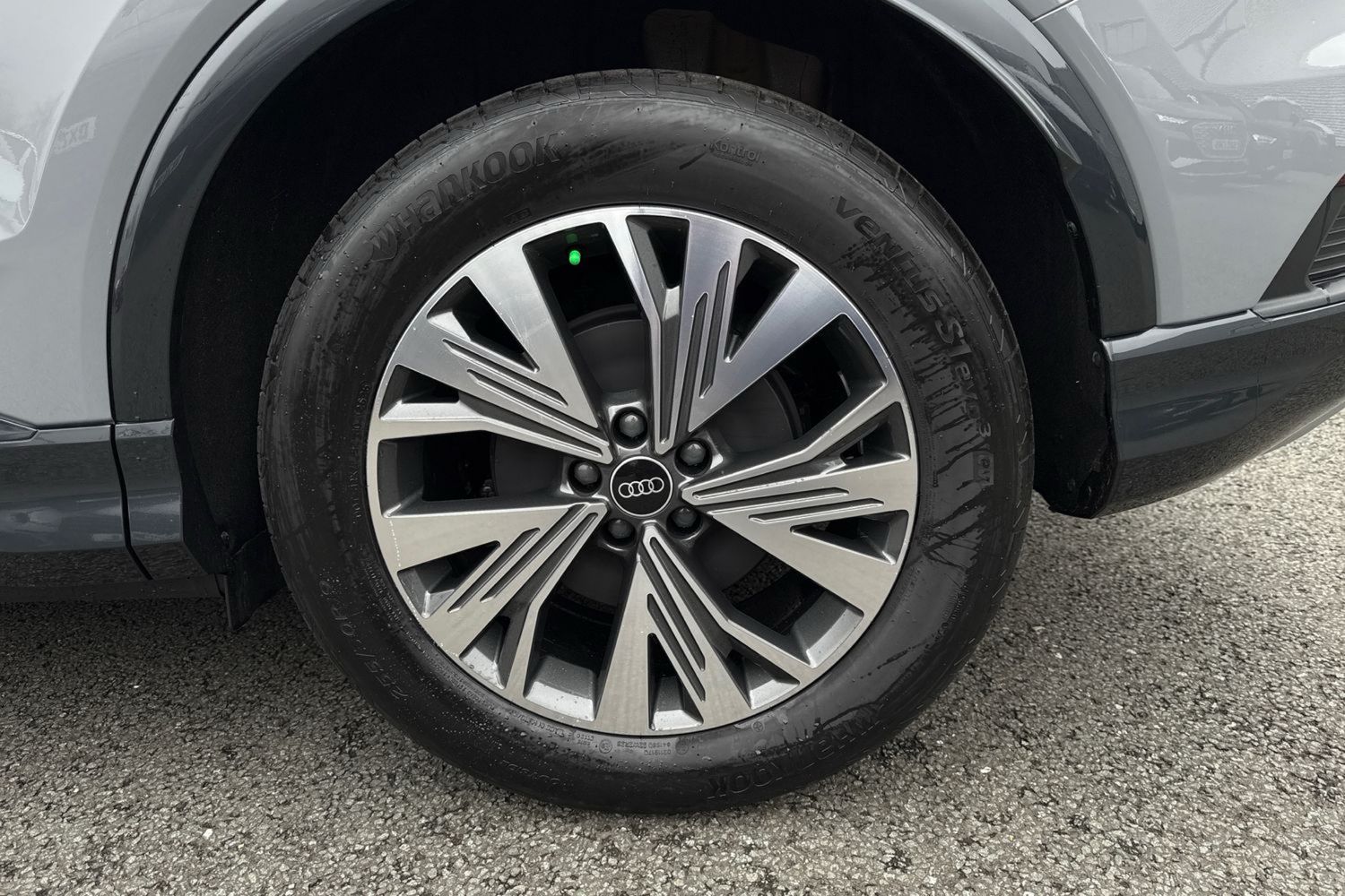 Used Audi Q4 e-tron 2026 for sale - 77620561: Photo 11