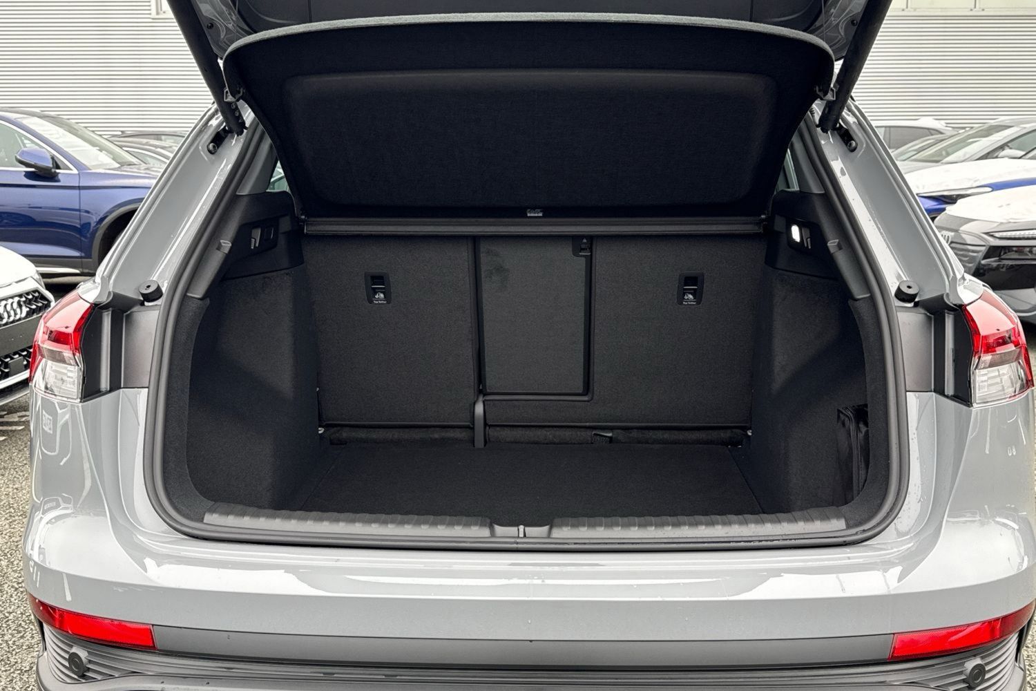 Used Audi Q4 e-tron 2026 for sale - 77620561: Photo 6