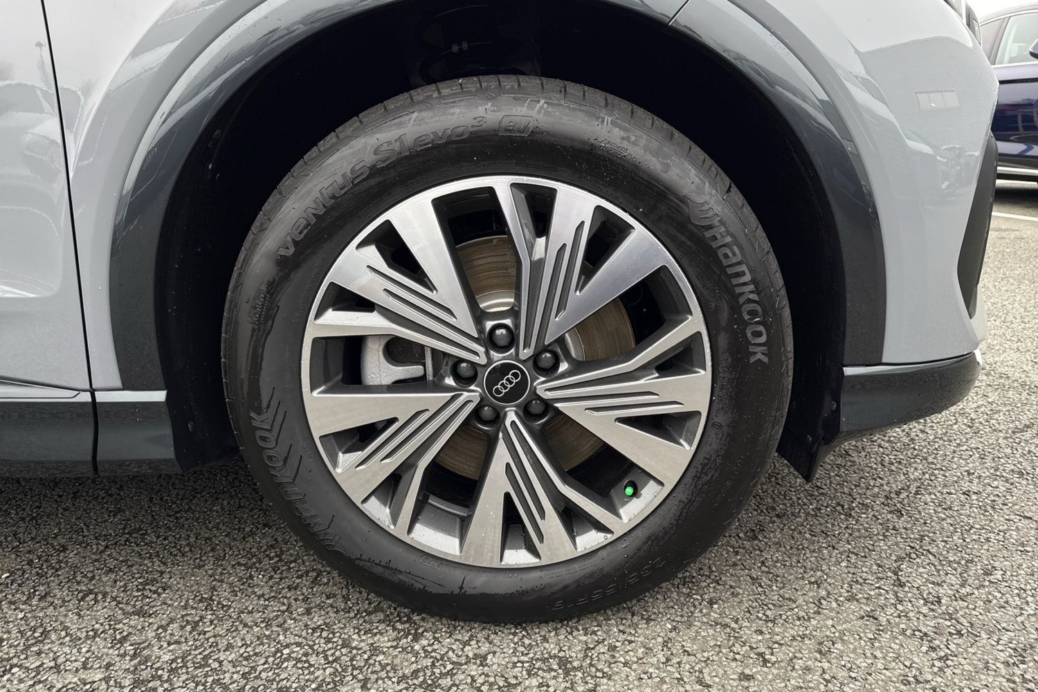 Used Audi Q4 e-tron 2026 for sale - 77620561: Photo 9