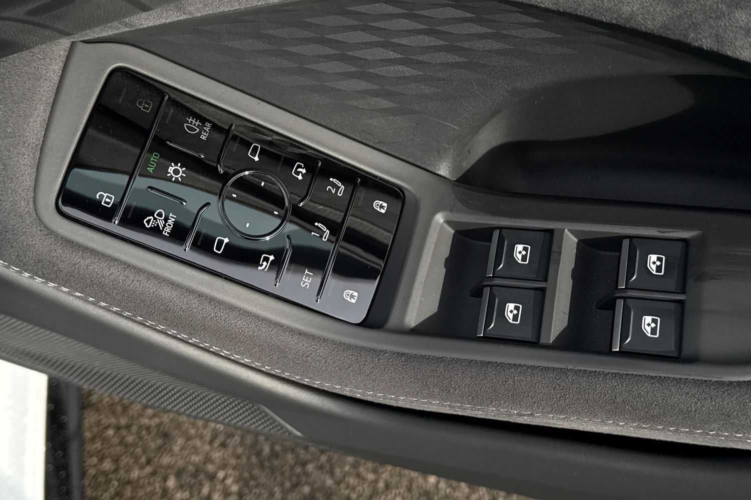 Used Audi A6 Saloon 2025 for sale - 77348501: Photo 21