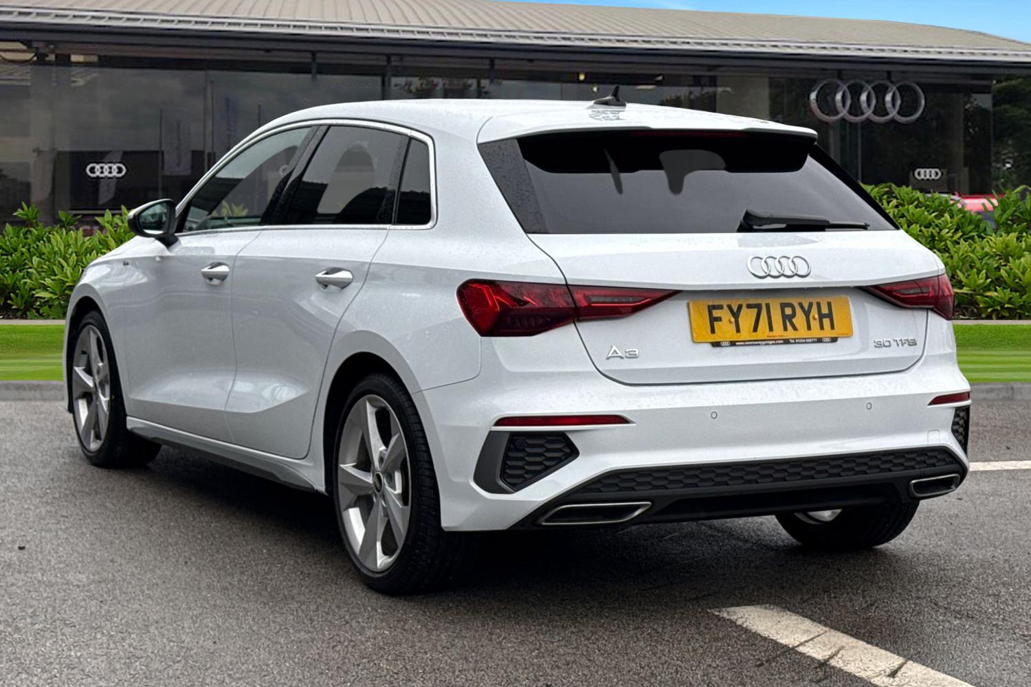 Used Audi A3 2021 for sale - 77147611: Photo 2