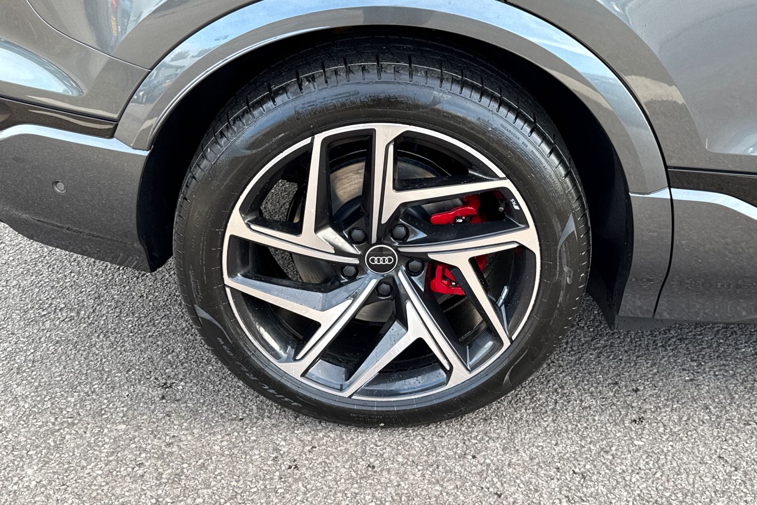 Used Audi Q6 e-tron 2025 for sale - 76353089: Photo 10