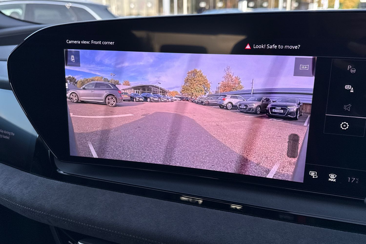 Used Audi Q6 e-tron 2025 for sale - 76353089: Photo 31