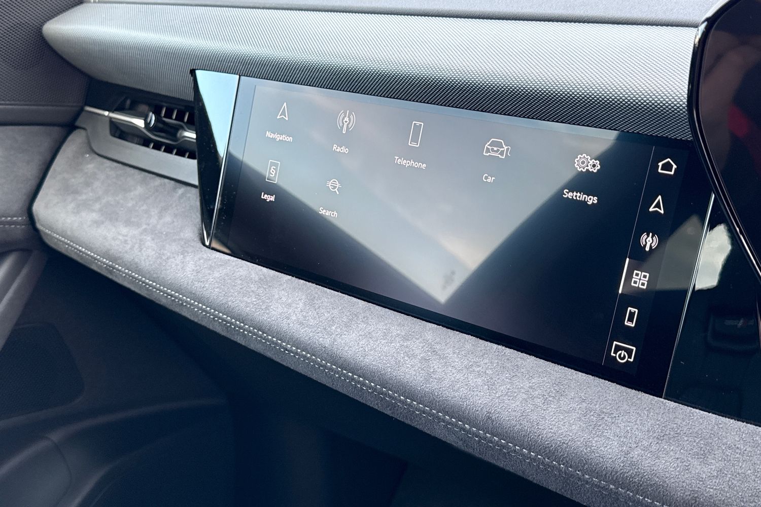 Used Audi Q6 e-tron 2025 for sale - 76353089: Photo 51