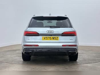 Used Audi Q7 2025 for sale - 79733902: Photo