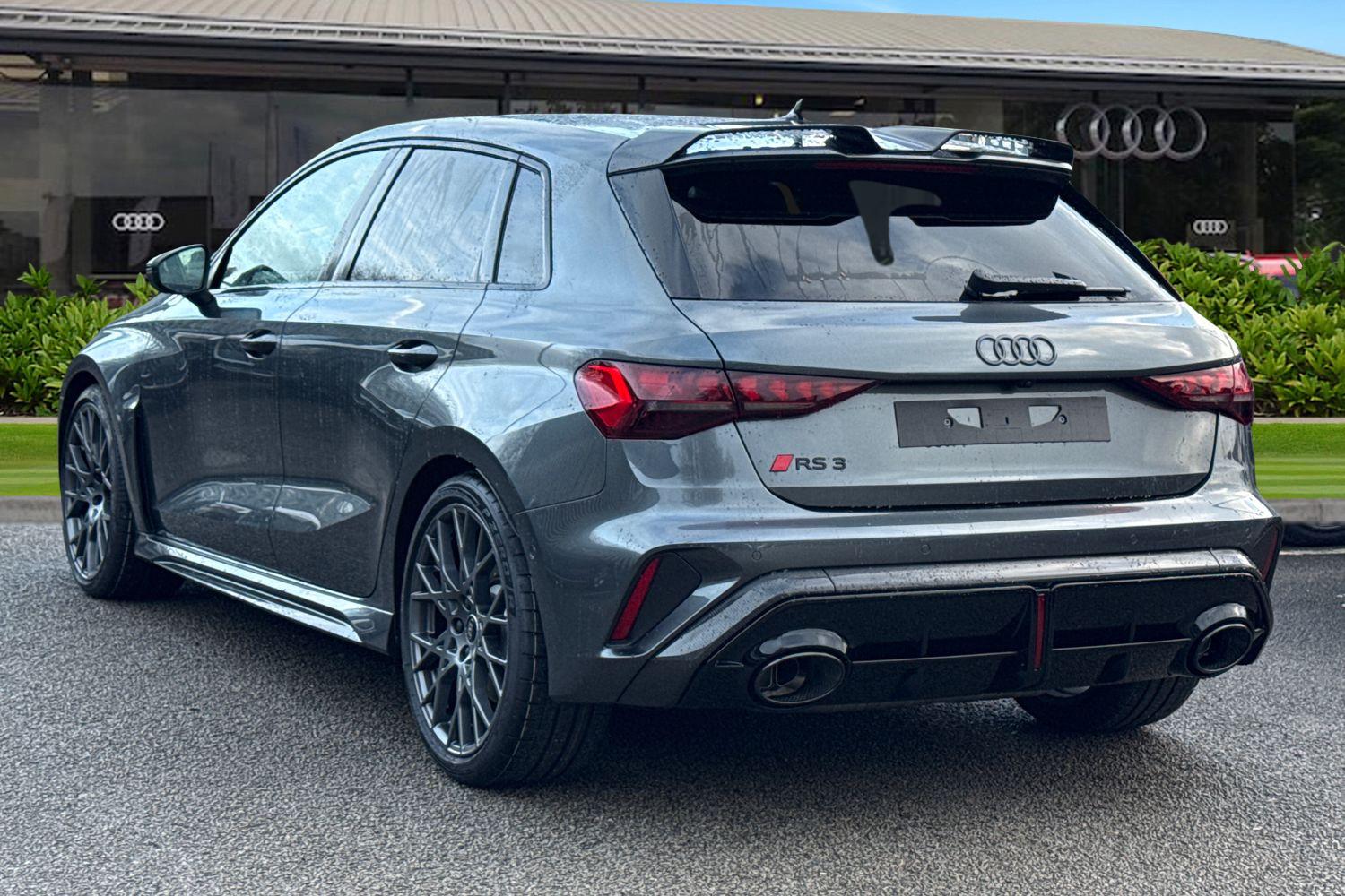 Used Audi RS3 2026 for sale - 77390285: Photo 2