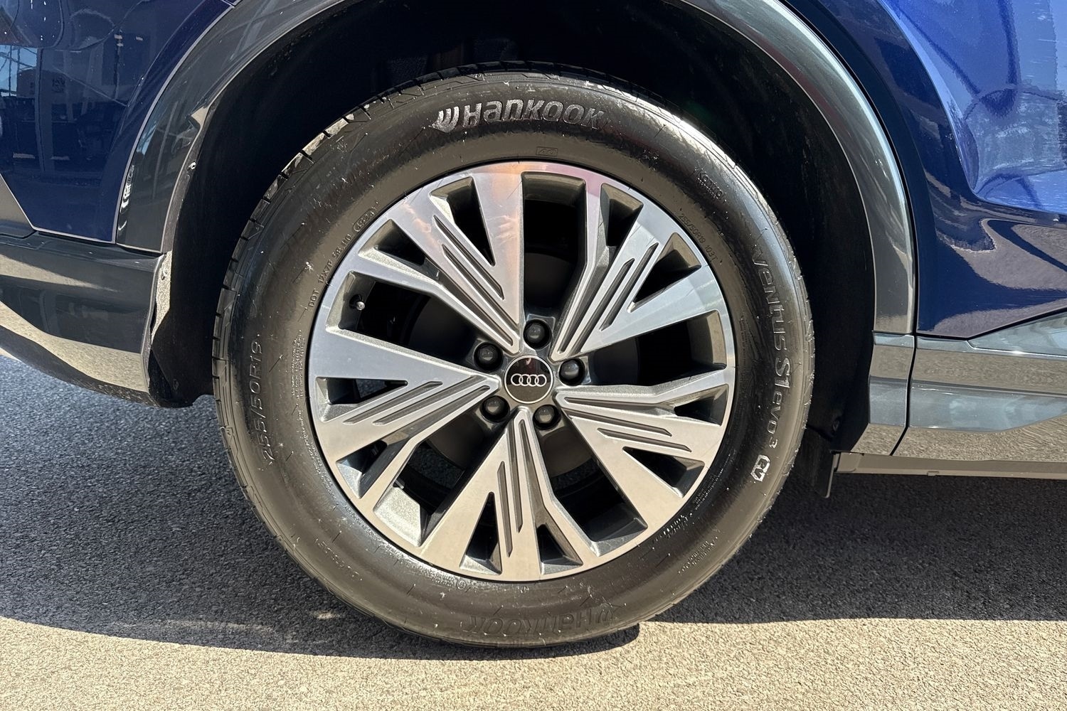 Used Audi Q4 e-tron 2026 for sale - 77382881: Photo 11