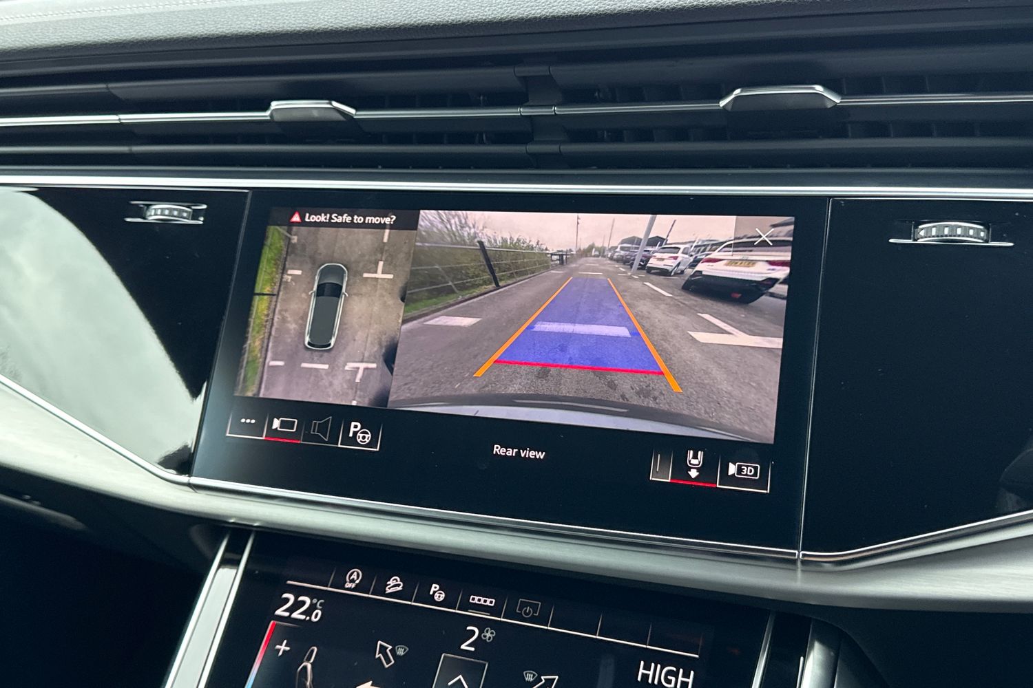 Used Audi Q7 2023 for sale - 76476116: Photo 33