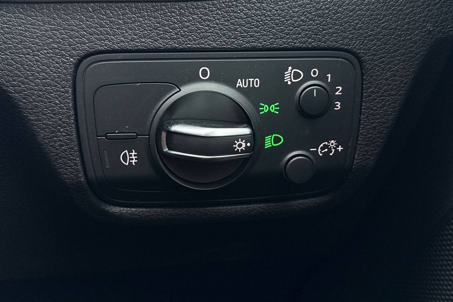 Used Audi Q2 2019 for sale - 76476185: Photo 29