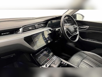 Used Audi e-tron 2020 for sale - 78289266: Photo