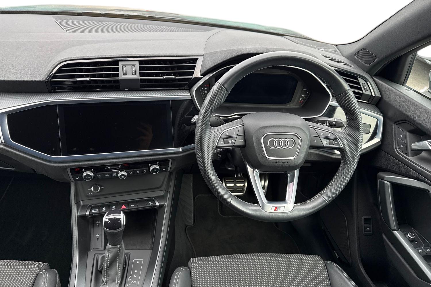 Used Audi Q3 2023 for sale - 78177569: Photo 17