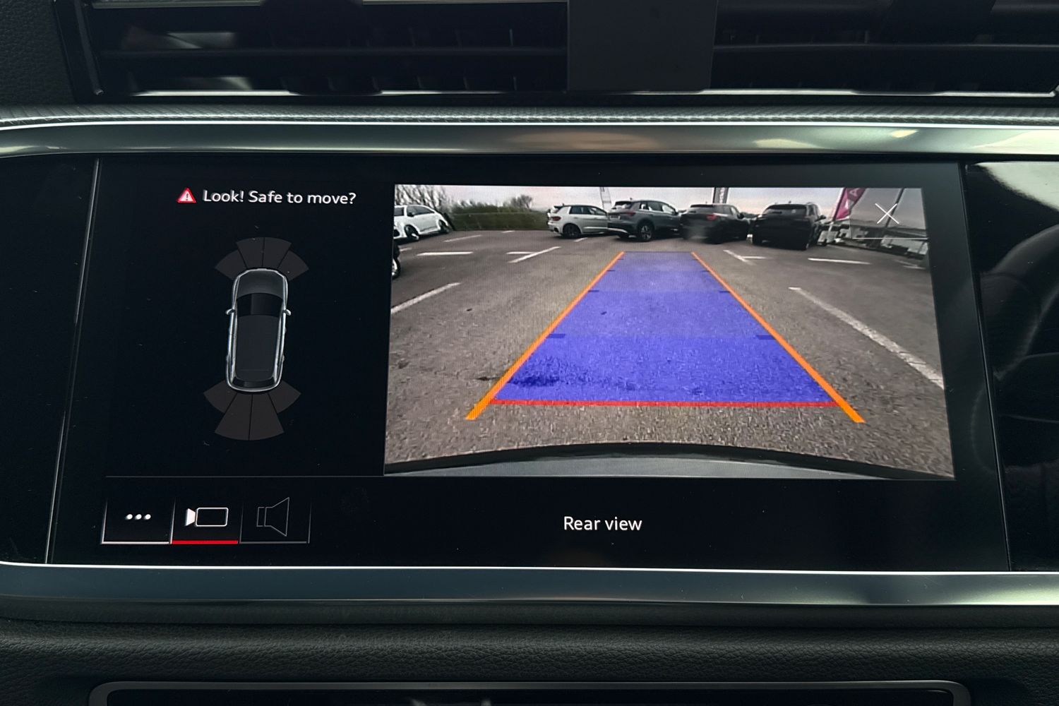 Used Audi Q3 2023 for sale - 78177569: Photo 38