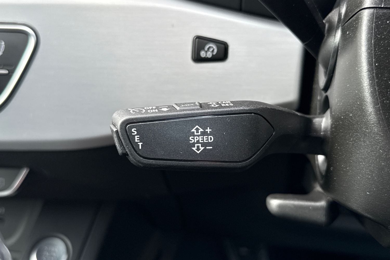 Vehicle 33