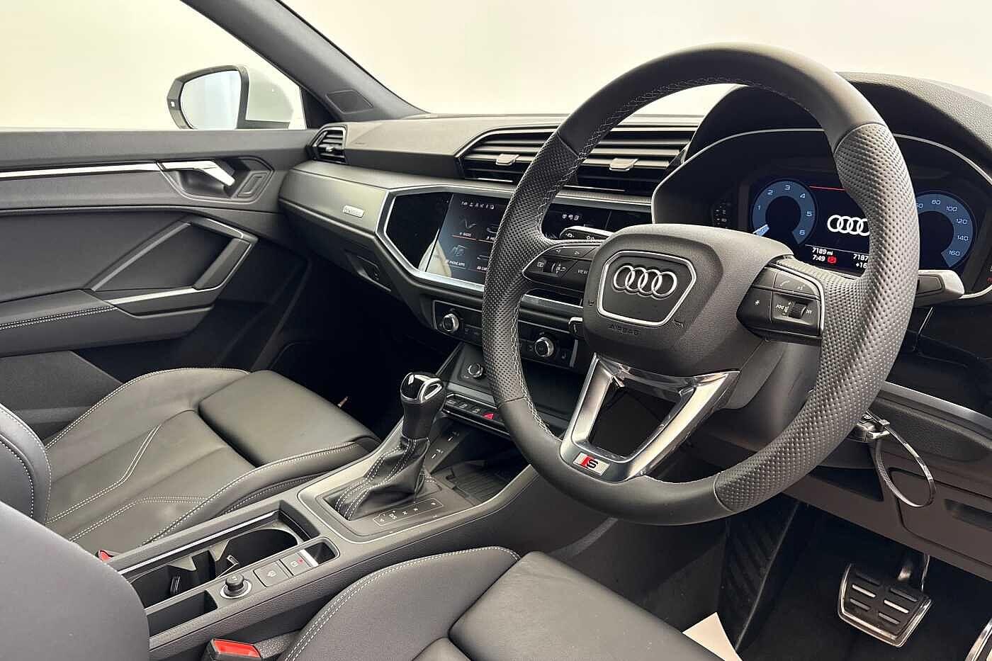 Used Audi Q3 2025 for sale - 76353084: Photo 7