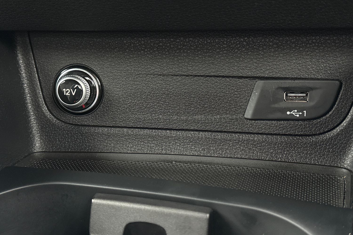 Used Audi Q2 2023 for sale - 77943881: Photo 38