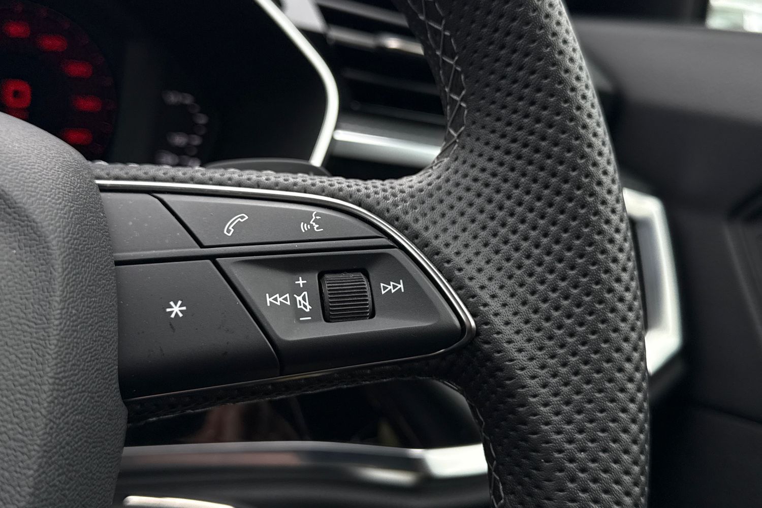 Used Audi Q3 2025 for sale - 78177644: Photo 36